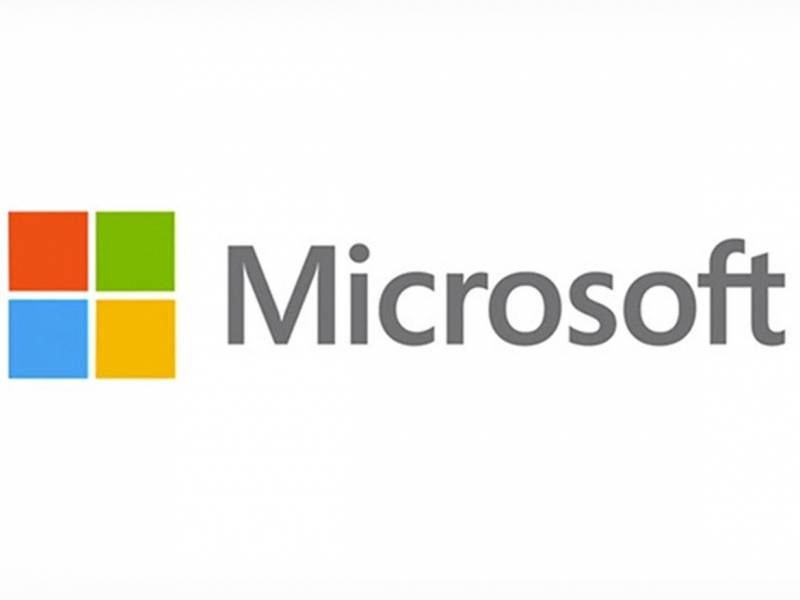Microsoft ouvre une école dédiée à l'intelligence artificielle et installera 4 nouveaux centres de données en France
