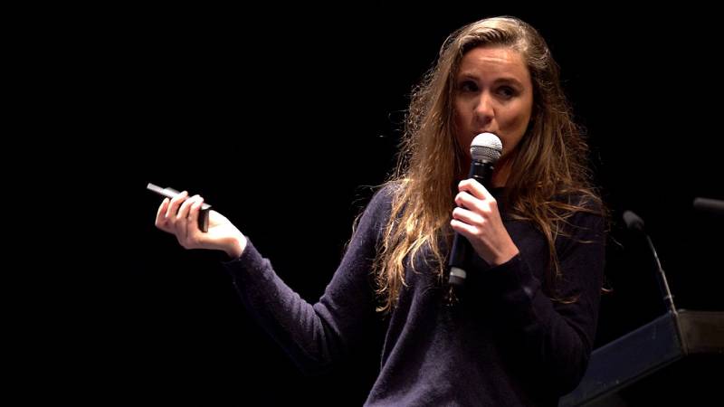 Replay : #ConfMAIF - 2050 IA retour vers demain avec Marjolaine Grondin
