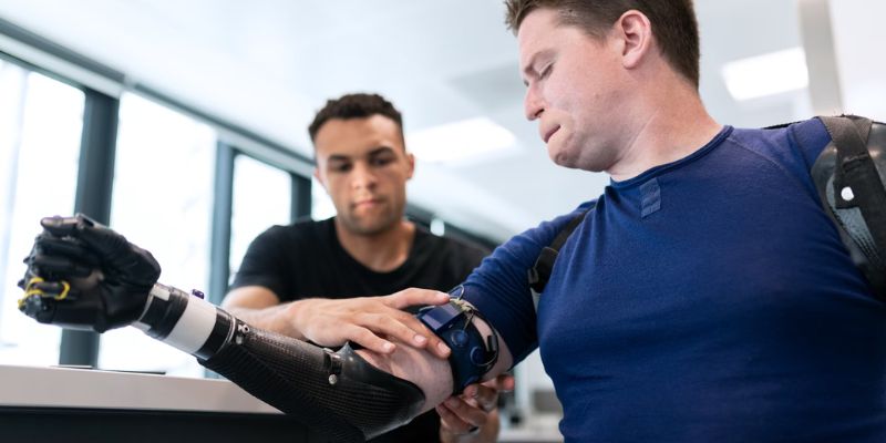 Sommet AI for Good : "Cette fracture numérique et technologique n'est plus acceptable"